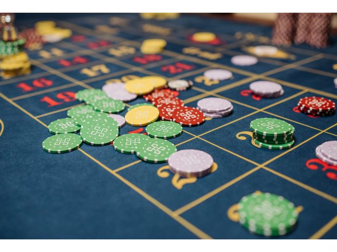 Exclusive Perks and Promotional Experiences in Online Casino Gaming