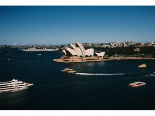 Where Sydney's Harbour Meets Its Coastline MOSMAN &middot; MANLY &middot; VAUCLUSE