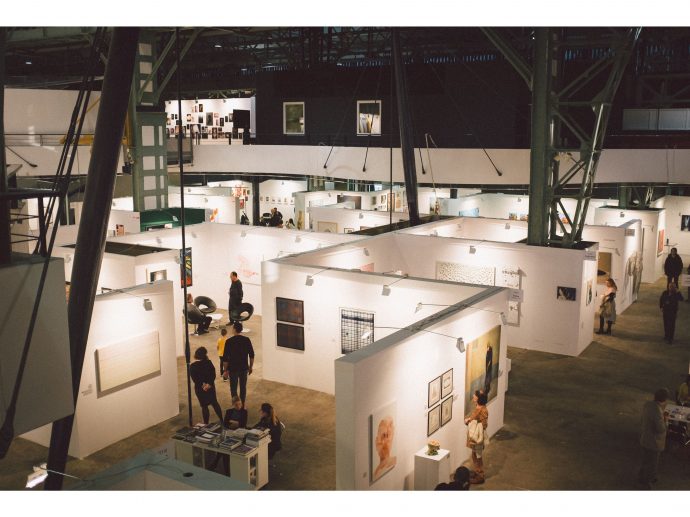 What You Should Know Before Buying Gallery Art