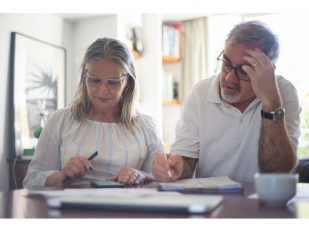 How to Prepare for the Tax and Income Changes That Come With Retirement