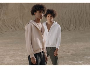Why Cosy Velour Hoodies Are Perfect For Winter