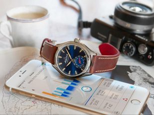 The New Blue Alpina Horological Smartwatch