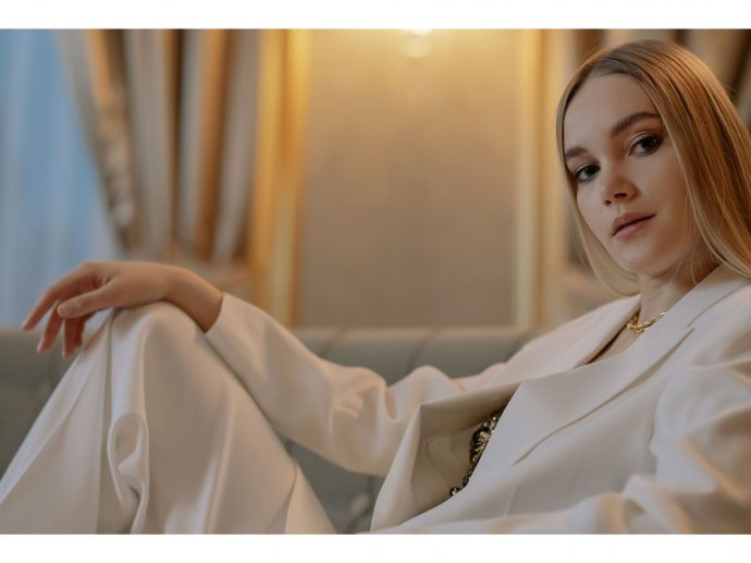 Your Guide to Quiet Luxury Fashion: How to Create an Expensive Look