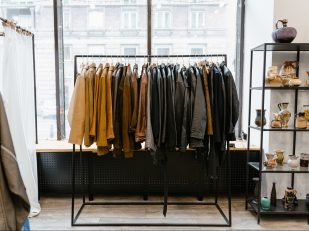 How Fashion Jackets Are Getting a New Look with Custom Patches
