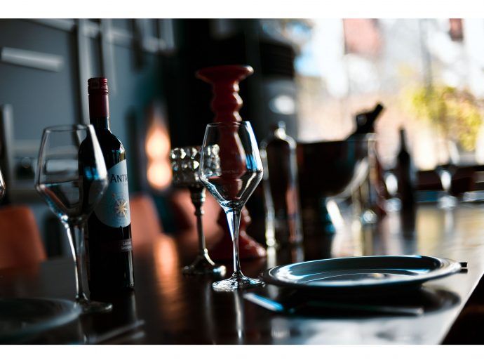 How Does the Chef Make Teppanyaki in Namba Part of Your Osaka Journey?
