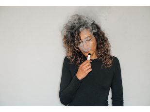 How Premium Vaping Hardware is Redefining the CBD Wellness Experience