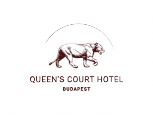 Queen's Court Hotel & Residence