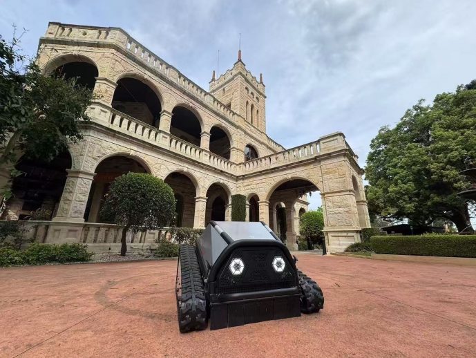 GOKO M6 Robotic Lawn Mower for Large Lawns Debuts in Australia