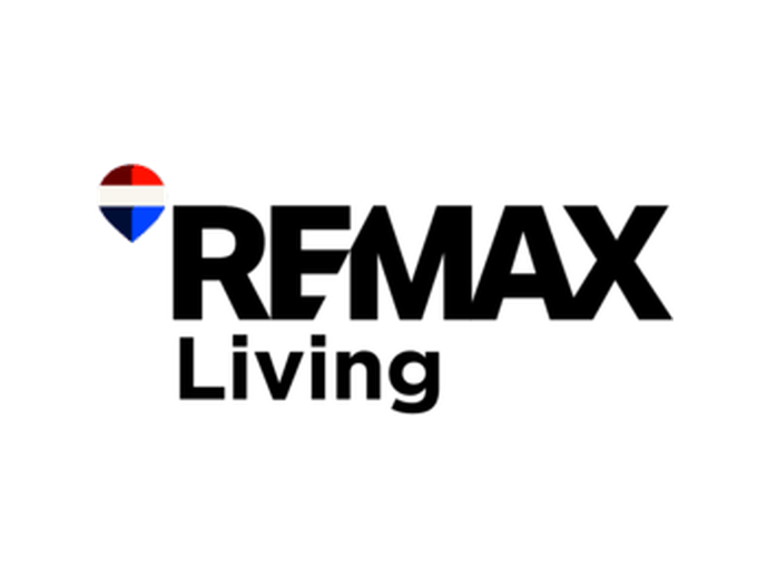 Karryn Cartoulis of RE/MAX Living