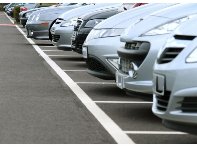 What Happens if Your Front License Plate Falls Off in Virginia?