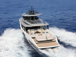 Arcadia Yachts new photos of Sherpa most innovative boat of the 2016