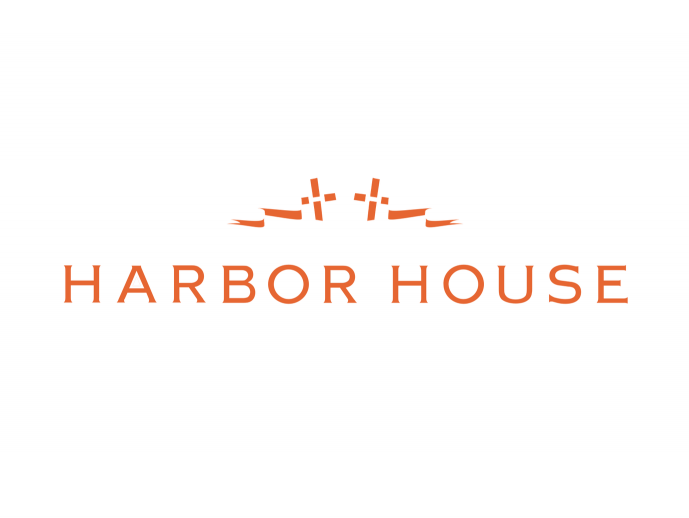 Harbor House Hotel & Marina at Pier 21
