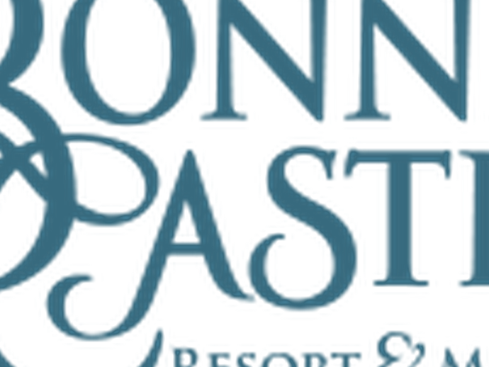 Bonnie Castle Resort & Marina