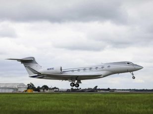 Fully Outfitted Gulfstream G600 Test Aircraft Completes First Flight