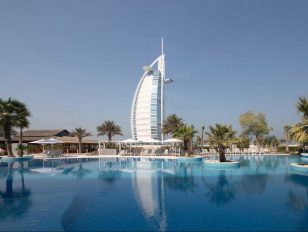 Jumeirah Beach Hotel Invites Guests to Create 20 More Years of Memories