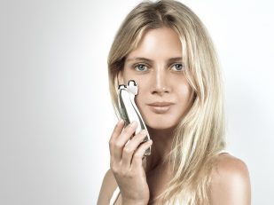 PureLift by Xtreem Pulse Launches Non-Invasive Instant Face Lift Device