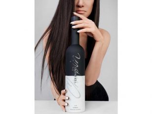 Chopin Vodka Partners with Vera Wang to Unveil Vera Wang x Chopin, the First Vodka-Fashion Collab.