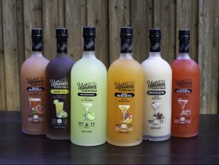 Uptown Wine Cocktails Voted Product of the Year 2021