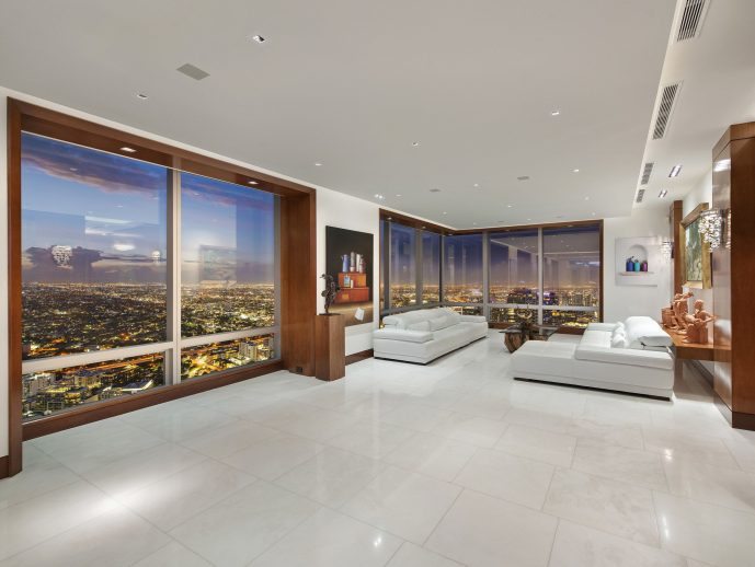 Top-Floor Penthouse at Miami's Four Seasons Notches Top-Tier Pricing at Luxury Auction®