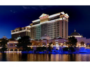 Why Is Casino Associated with a Luxury Lifestyle?