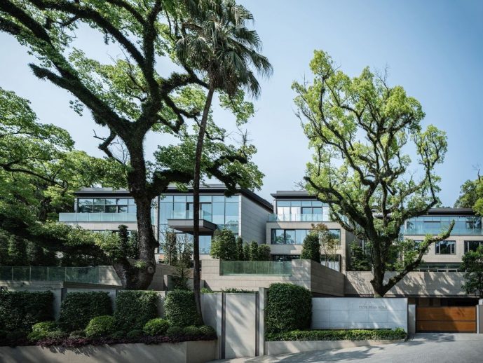 A Tranquil Oasis: Champalimaud Design creates indoor-outdoor living for Luxury Villa in Hong Kong