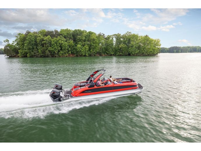 Is Manitou the Ultimate Pontoon Boat Experience? All Signs Point to Yes