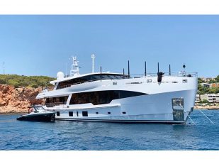 Step Inside The New 41-Meter Motor Yacht Fifty-Five With Hot Lab