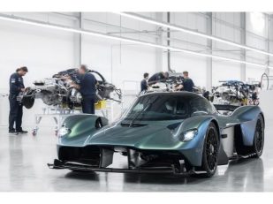 First Aston Martin Valkyrie customer car complete