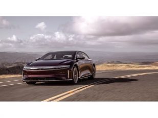 Lucid Air Named 2022 MotorTrend Car of the Year