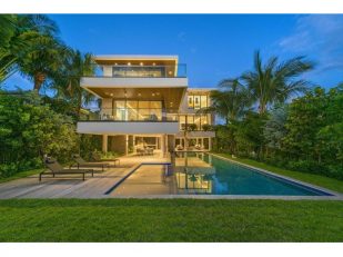 New Construction Elevated Home at 40 W Rivo Alto Dr. in Miami Beach for $25 Million