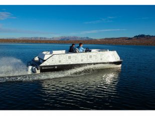 Pure Watercraft Unveils New Electric Pontoon Boat