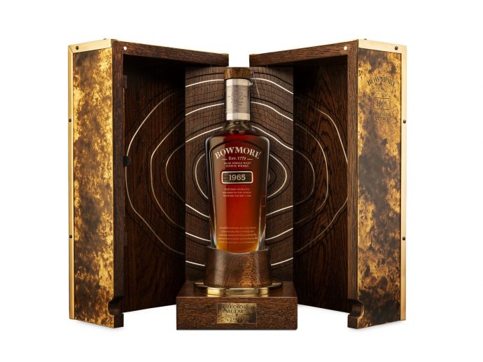 BEAM SUNTORY LAUNCHES LIMITED-EDITION BOWMORE 1965 PRECIOUS METALS EXCLUSIVELYT GLOBAL TRAVEL RETAIL