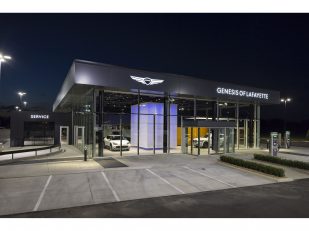 GENESIS OPENS FIRST STANDALONE RETAIL LOCATION IN THE UNITED STATES