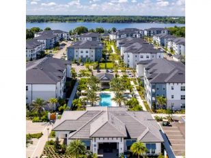 JLL Income Property Trust Acquires Luxury Apartment Community in Suburban Orlando