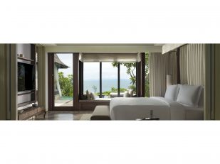 JUMEIRAH GROUP OPENS ALL-VILLA LUXURY RESORT IN BALI