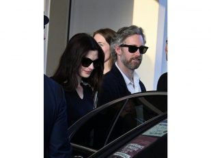 Anne Hathaway Exudes Effortless Chic in LILYSILK During the 75th Cannes Film Festival