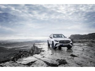 The new Mercedes-Benz GLC - Dynamic, powerful and exclusively with electrified drive