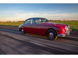 Driving the Detectives… Top Gear reveals nation’s ultimate TV Cop Cars! British made Jaguar Mark 2 n