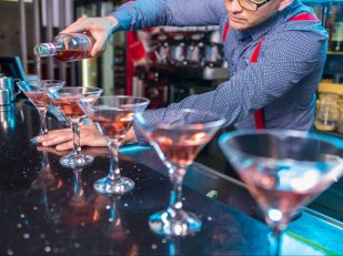 How to Choose the Best Cocktails For Your Event