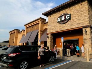 ABC Fine Wine & Spirits celebrates opening of Fort Lauderdale store with Pappy Van Winkle raffle