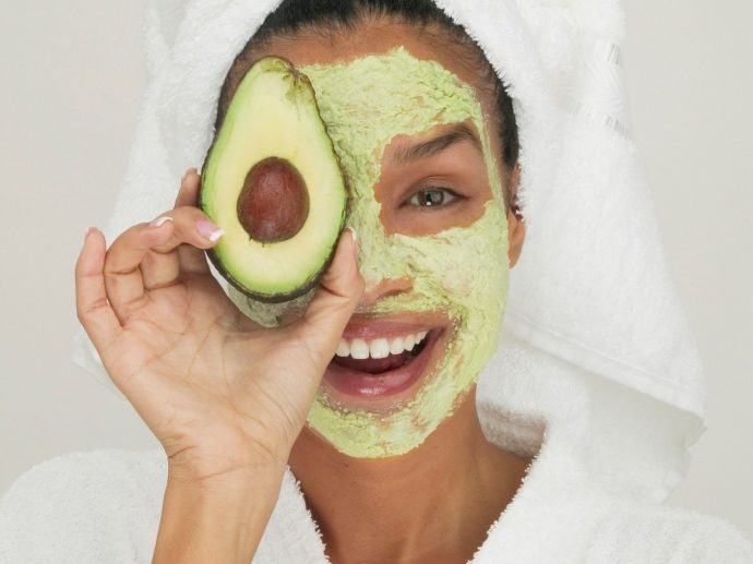 How Can Skin Peels Help Your Face?