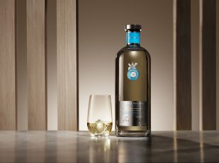 TEQUILA CASA DRAGONES DEBUTS NEW EXPRESSION, CASA DRAGONES REPOSADO MIZUNARA