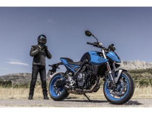 All-new GSX-8S and V-Strom 800DE unveiled by Suzuki at Eicma