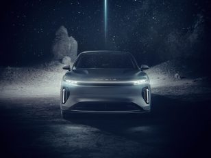 Lucid Gravity: A Luxury Electric SUV with Breathtaking Performance and Seating for Up to Seven