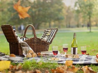 DUKES ST JAMES LONDON Offering Bespoke Picnics in the Park Experience for Spring & Summer