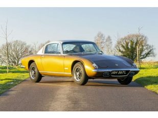 Lotus founder Colin Chapman’s personal 1972 Lotus Elan +2 s130/5 joins the Silverstone Auction