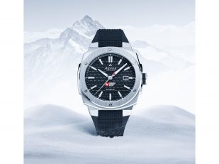 Alpina presents its new watch for the Freeride World Tour 2023