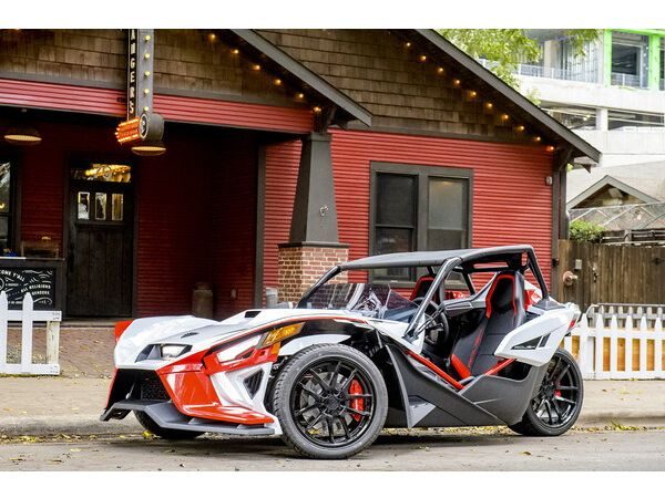 Polaris Slingshot Partners with Roush® Performance on Special Edition Model