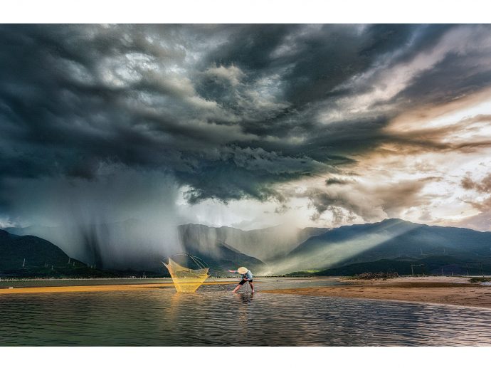 Vietnamese Photographer Khanh Phan Thi Wines 14th Greenstorm Global Photography Award