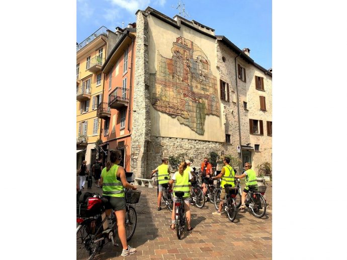 Como: Stunning Bike Co-Tours presents Revolutionary iPad eBike Tours in 19 languages